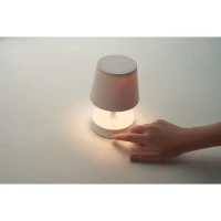 Rectractable lamp